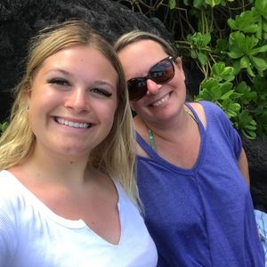 Meet your Posher, Sian